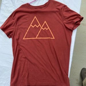 Men’s large Tshirt